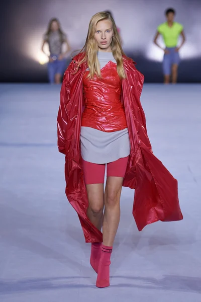 Look 61